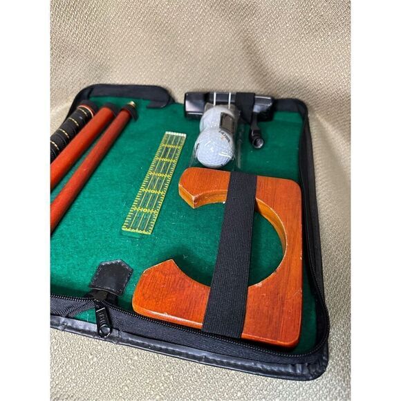 Golf Putting Set Executive Travel Collapsible Putter Office Golfing Case Kit - Picture 2 of 9
